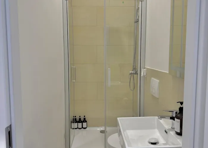 Apartment Heaven Homes - Doppelzimmer Mit Eigenem Bad *