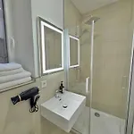 Heaven Homes - Doppelzimmer Mit Eigenem Bad * Düsseldorf